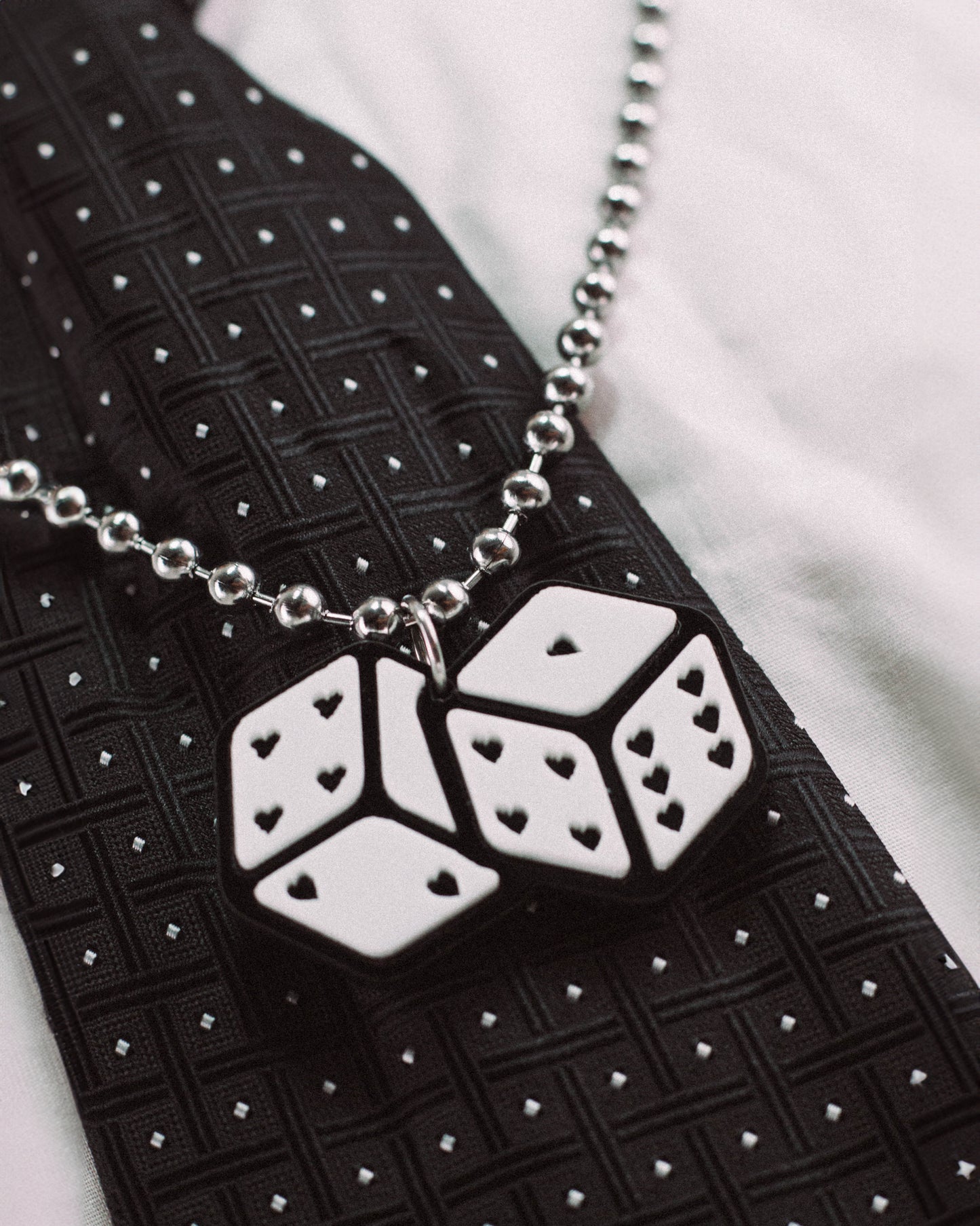 Cadena DADOS