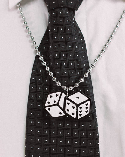 Cadena DADOS